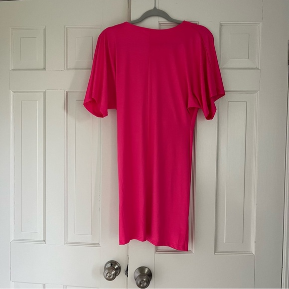NWOT Women’s hot pink mini dresss - M - Picture 5 of 6